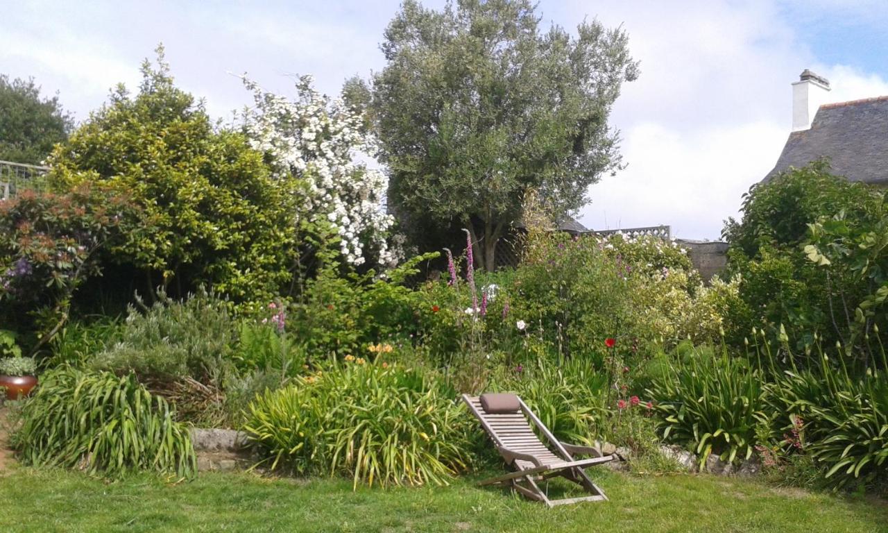 Giverny Cottage Saint-Coulomb Exterior foto